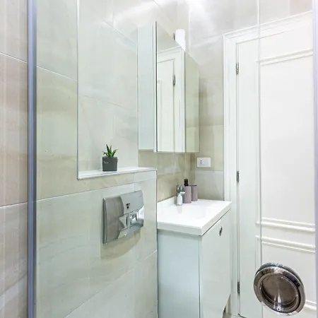 Brownie Luxury 3 With Balcony Full Kitchen 3 Min To Apartment *